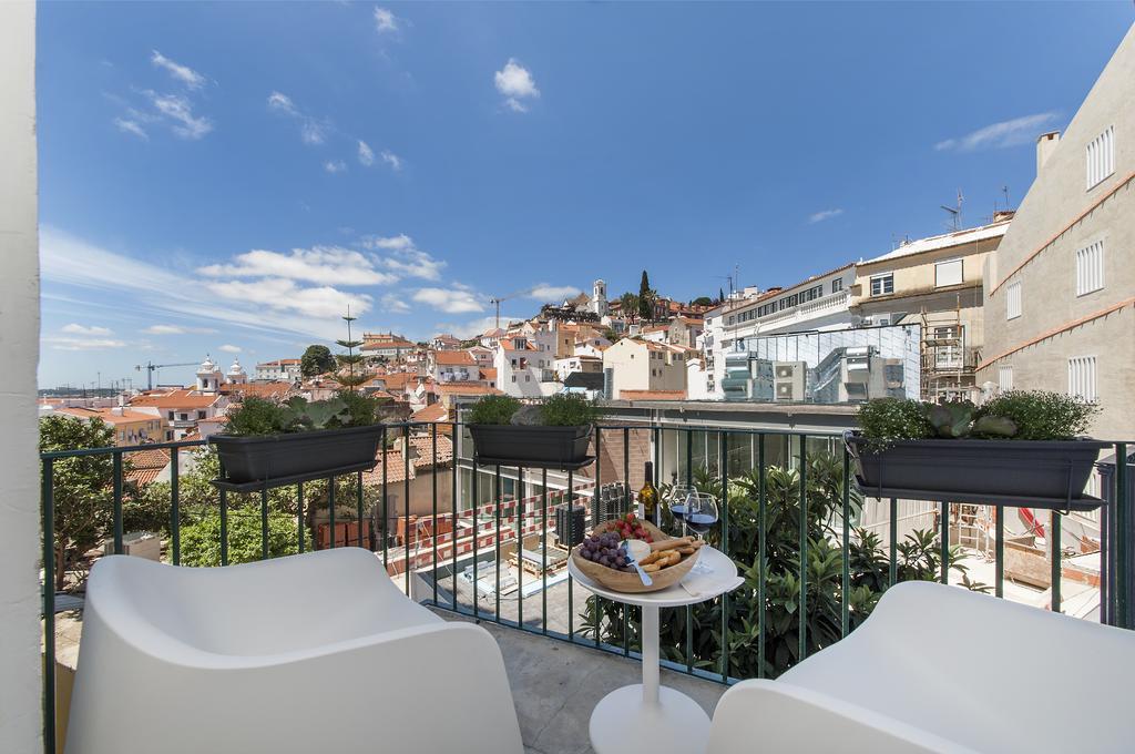 Alfama - St Estevao Viewpoint | Lisbon Cheese & Wine Apartments Exterior photo